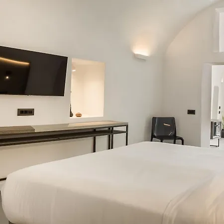 Sun Rocks Boutique Hotel